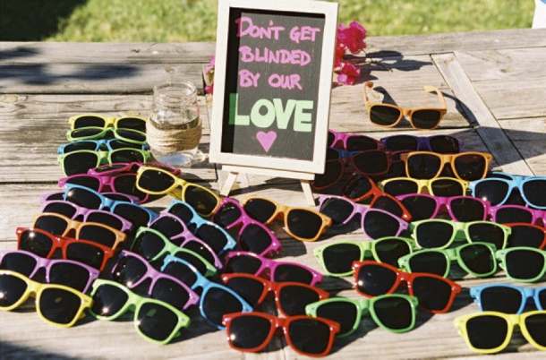 Outdoor Wedding Ideas For A Sunny Day Colorful Sungles Wedding Favors